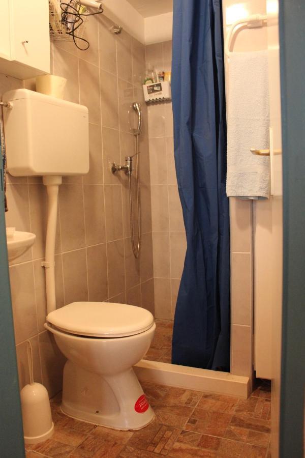 Lira - Studio Apartment Trogir Bagian luar foto